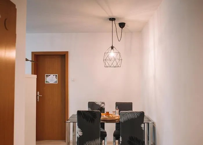 Apartment With Atrium Anabela Tolmin